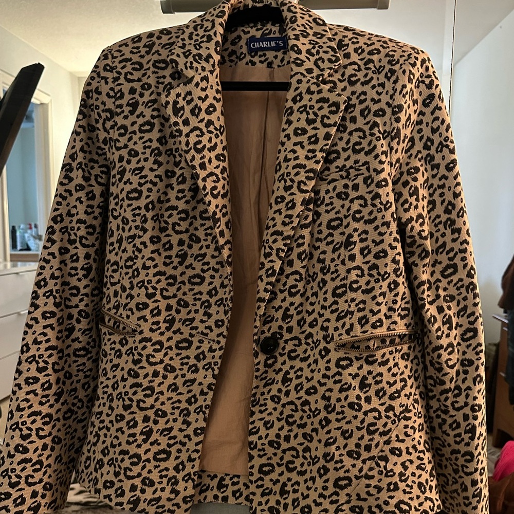 Charlie’s cheetah print balzer